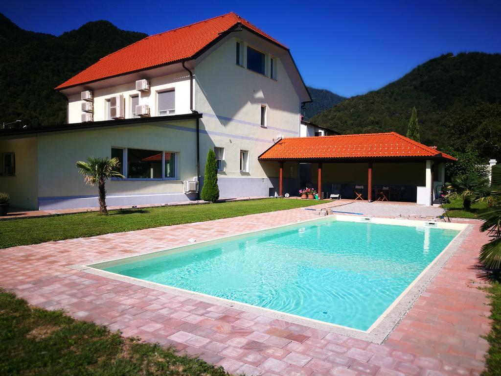 Apartments Volce Tolmin Buitenkant foto